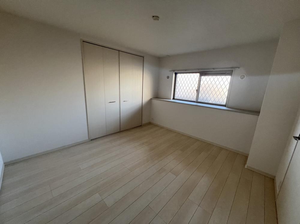 �y�Q���z�@