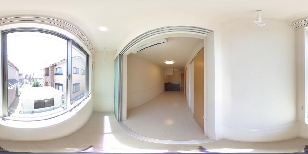 �o���R�j�[